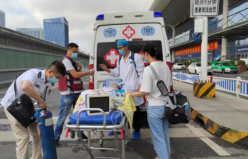 梅州救护车出租公司